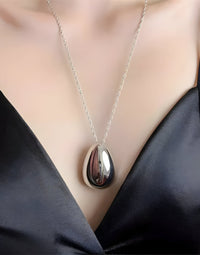 LENORA-NECKLACE