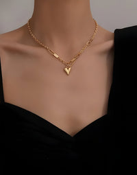 KARLA-NECKLACE