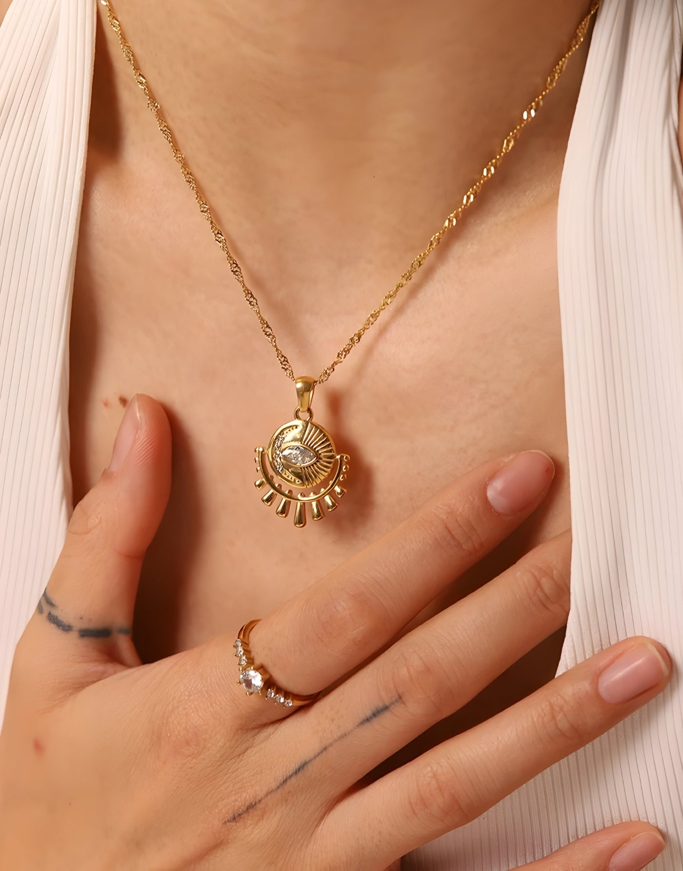 SAVANNAH-NECKLACE