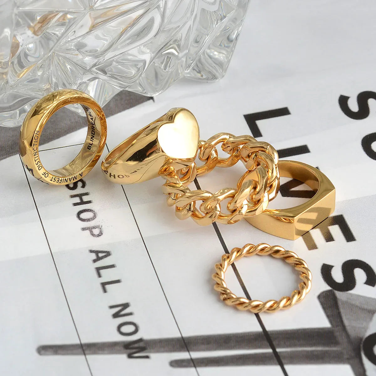 VICTORIA-RING