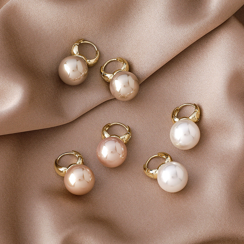PEARL-EARRING