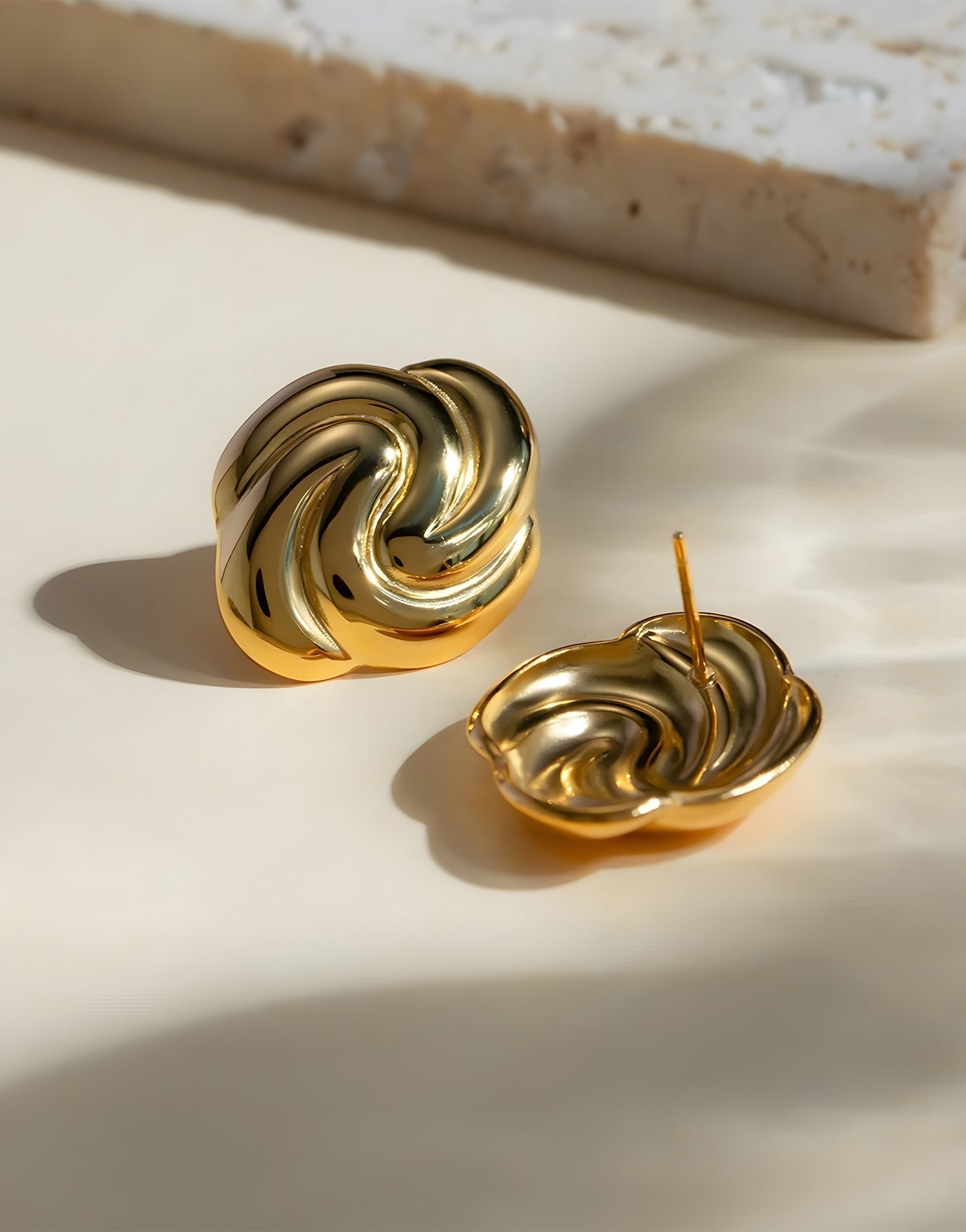 ELLA-EARRING