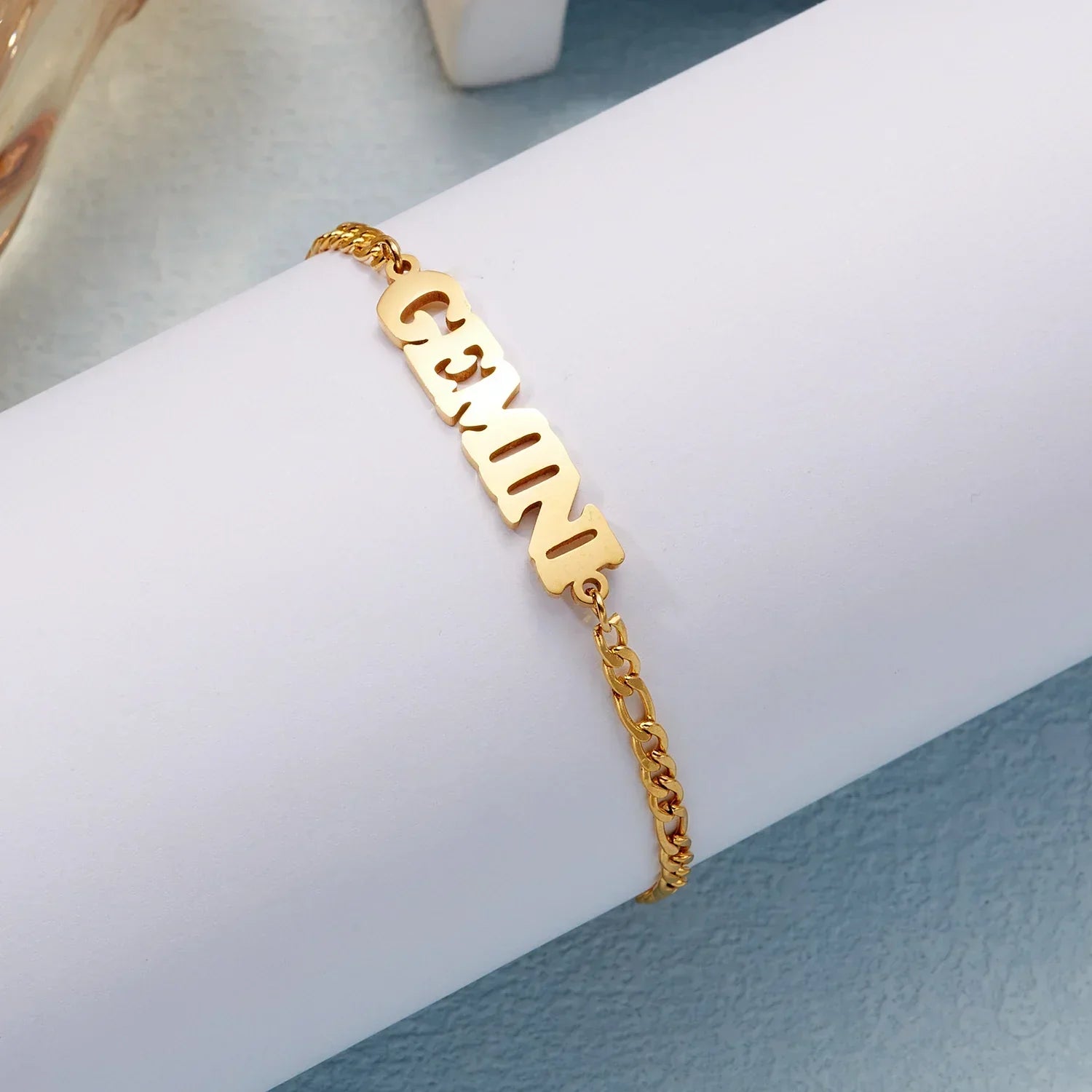 SCARLETT-BRACELET