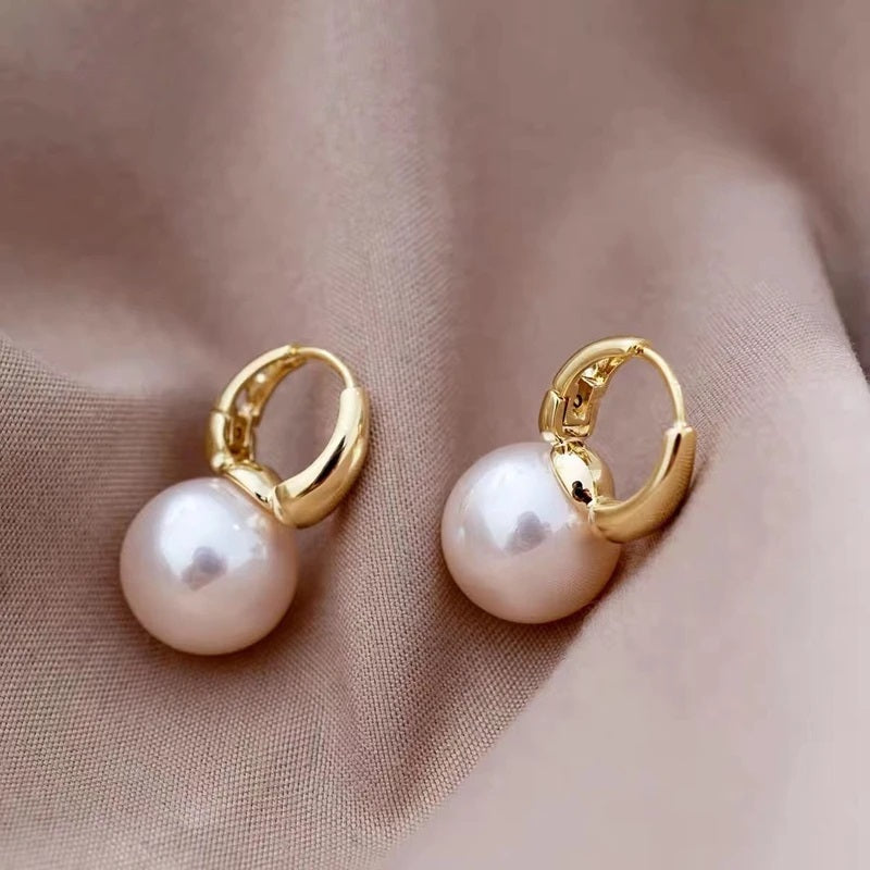 PEARL-EARRING